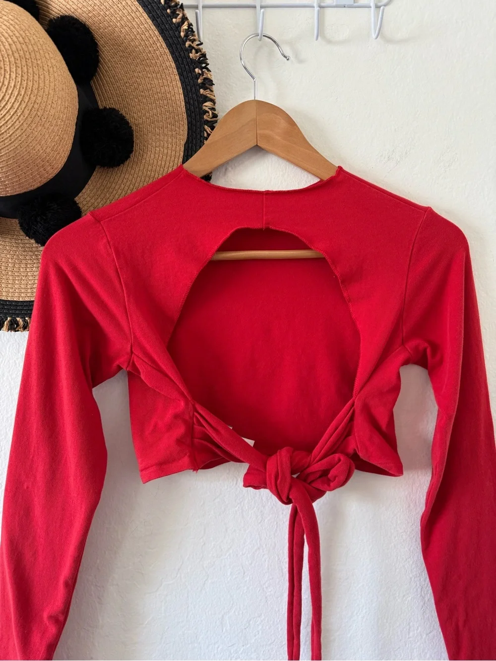 Khy Red Long Sleeve Backless Tie Back Cropped Wrap Top Size Medium - Picture 9 of 11